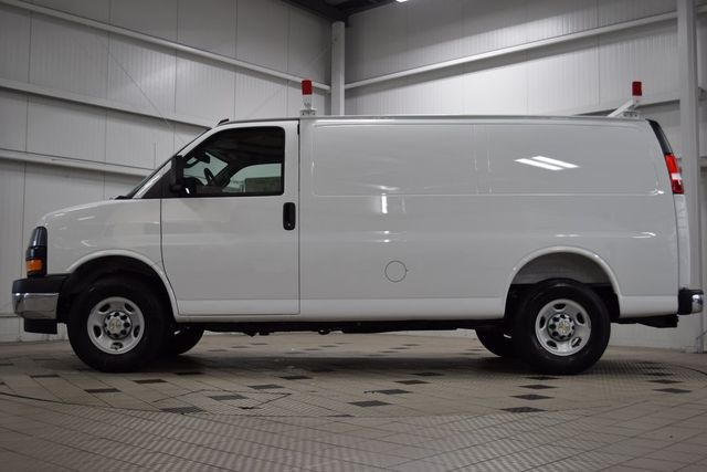 2025 Chevrolet Express Cargo Van RWD 2500 135" - 22863345 - 3