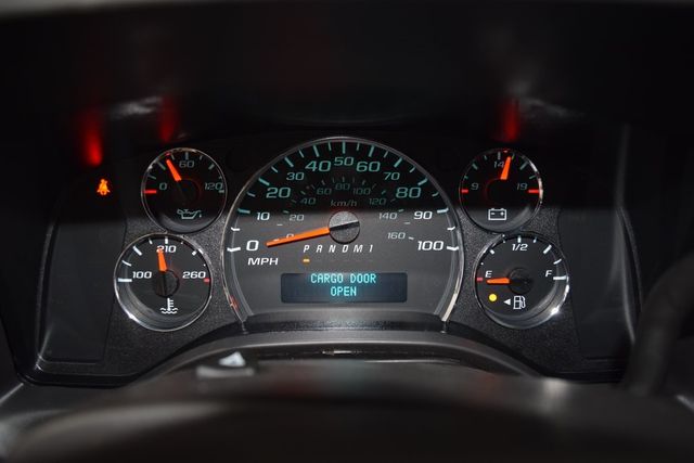 2025 Chevrolet Express Cargo Van RWD 2500 135" - 22863345 - 39