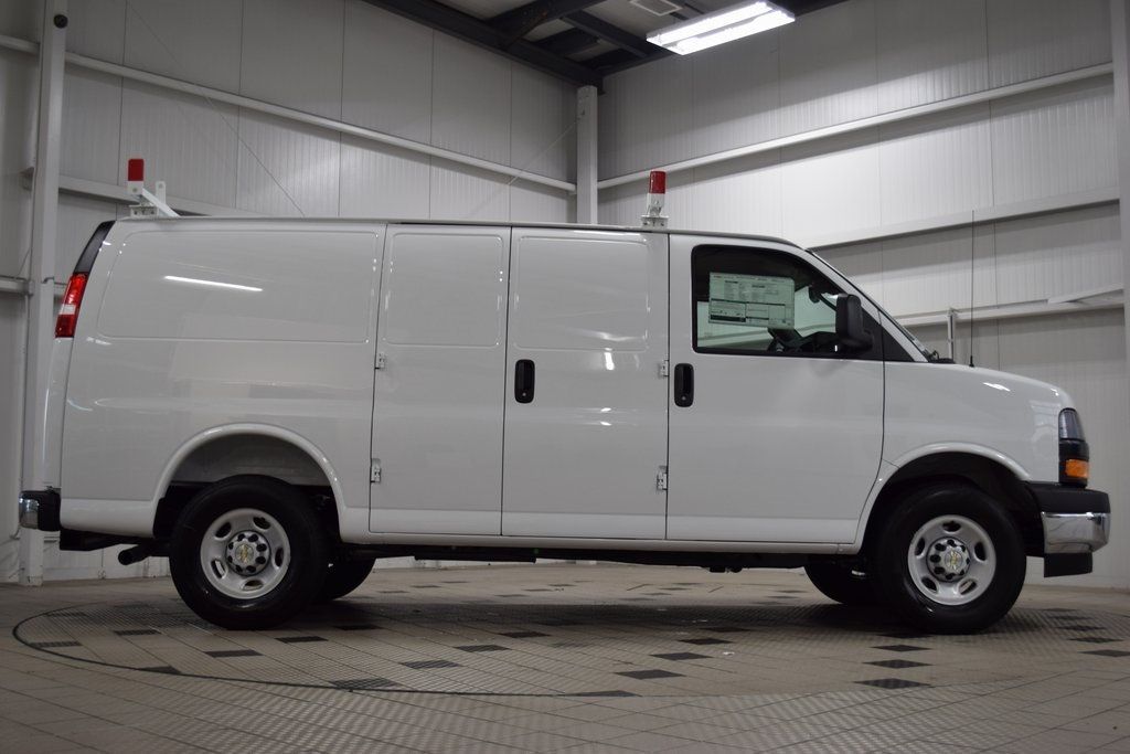 2025 Chevrolet Express Cargo Van RWD 2500 135" - 22863345 - 8