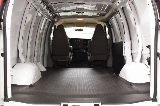 2025 Chevrolet Express Cargo Van RWD 2500 135" - 22910770 - 12