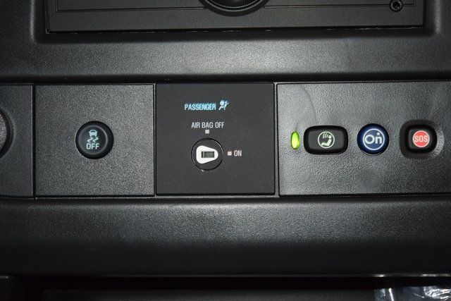 2025 Chevrolet Express Cargo Van RWD 2500 135" - 22910770 - 19