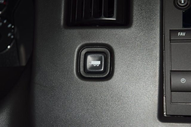 2025 Chevrolet Express Cargo Van RWD 2500 135" - 22910770 - 20