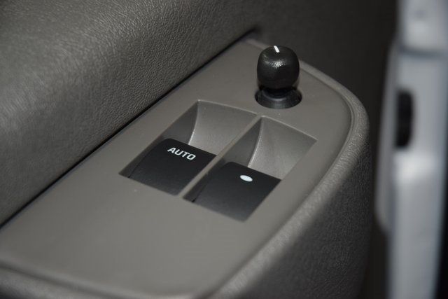 2025 Chevrolet Express Cargo Van RWD 2500 135" - 22910770 - 28