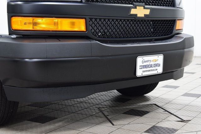 2025 Chevrolet Express Cargo Van RWD 2500 135" - 22910770 - 6