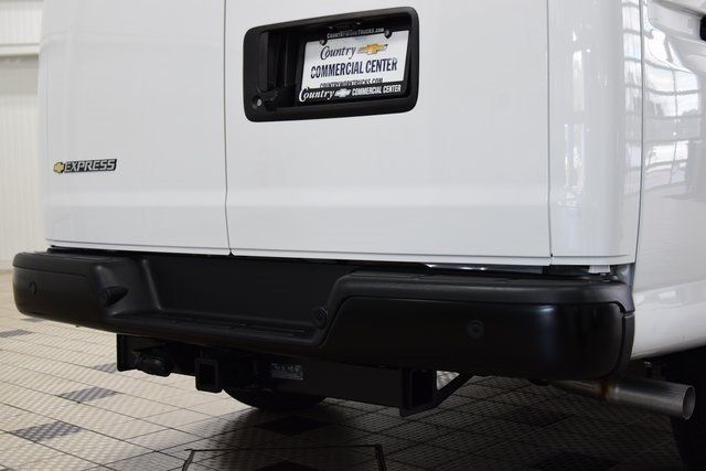 2025 Chevrolet Express Cargo Van RWD 2500 135" - 22924676 - 10