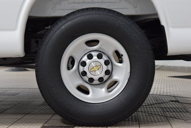 2025 Chevrolet Express Cargo Van RWD 2500 135" - 22924676 - 13