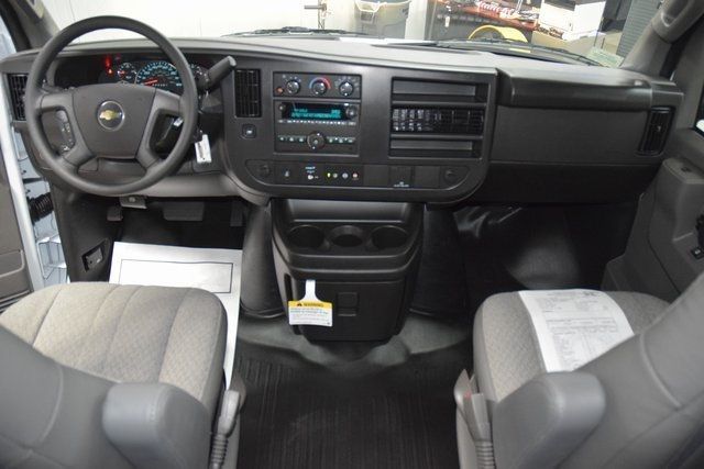 2025 Chevrolet Express Cargo Van RWD 2500 135" - 22924676 - 16