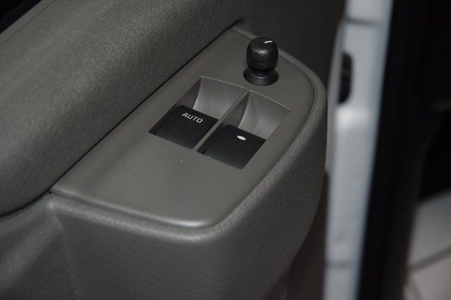 2025 Chevrolet Express Cargo Van RWD 2500 135" - 22924676 - 24