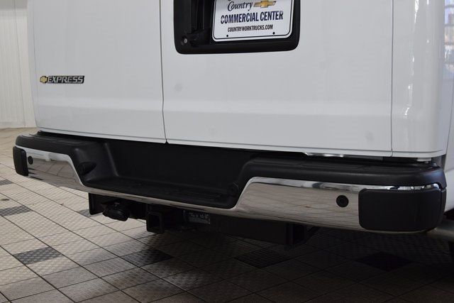 2025 Chevrolet Express Cargo Van RWD 2500 135" - 22940562 - 9