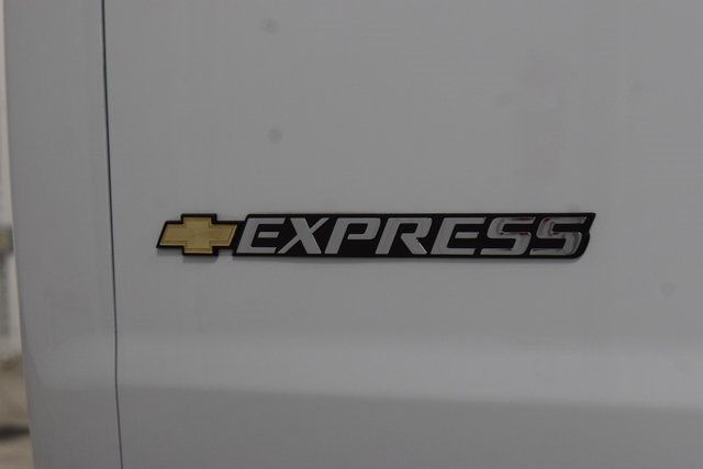 2025 Chevrolet Express Cargo Van RWD 2500 135" - 22940562 - 10