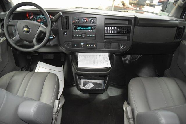 2025 Chevrolet Express Cargo Van RWD 2500 135" - 22940562 - 15