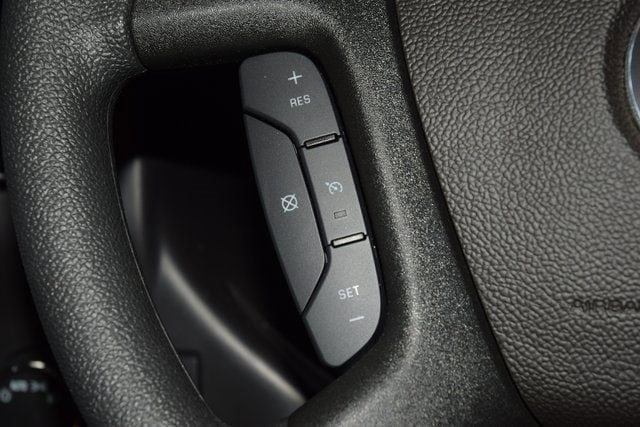 2025 Chevrolet Express Commercial Cutaway 3500 Van 139" - 22868270 - 24