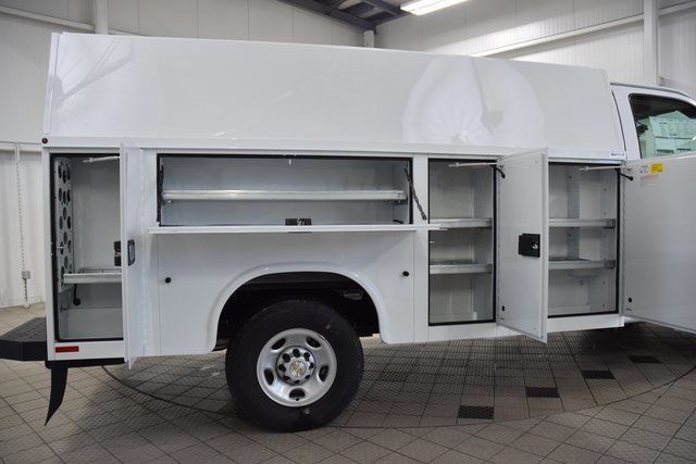 2025 Chevrolet Express Commercial Cutaway 3500 Van 139" - 22868270 - 32