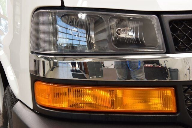 2025 Chevrolet Express Commercial Cutaway 3500 Van 139" - 22868270 - 5