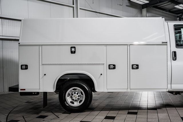 2025 Chevrolet Express Commercial Cutaway 3500 Van 139" - 22868272 - 15