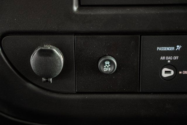 2025 Chevrolet Express Commercial Cutaway 3500 Van 139" - 22868272 - 30