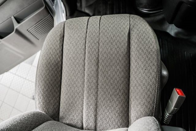 2025 Chevrolet Express Commercial Cutaway 3500 Van 139" - 22868272 - 35