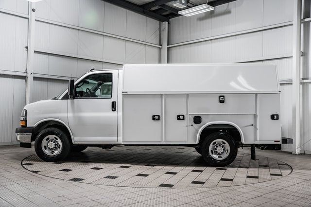 2025 Chevrolet Express Commercial Cutaway 3500 Van 139" - 22868272 - 3