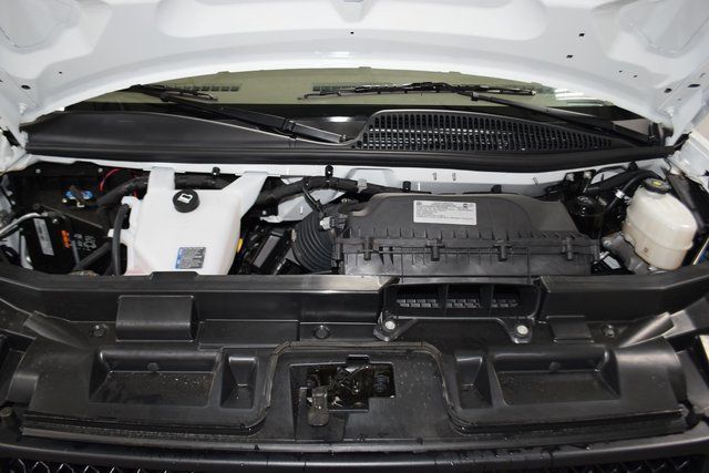 2025 Chevrolet Express Commercial Cutaway 3500 Van 139" - 22868273 - 15