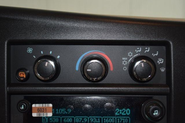 2025 Chevrolet Express Commercial Cutaway 3500 Van 139" - 22868273 - 18