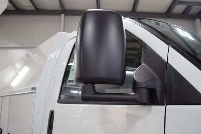 2025 Chevrolet Express Commercial Cutaway 3500 Van 139" - 22868275 - 13