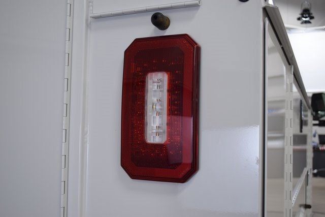 2025 Chevrolet Express Commercial Cutaway 3500 Van 139" - 22868275 - 16