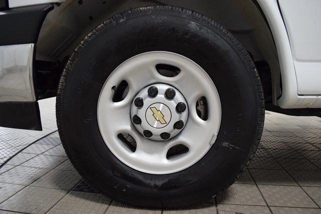 2025 Chevrolet Express Commercial Cutaway 3500 Van 139" - 22868275 - 18