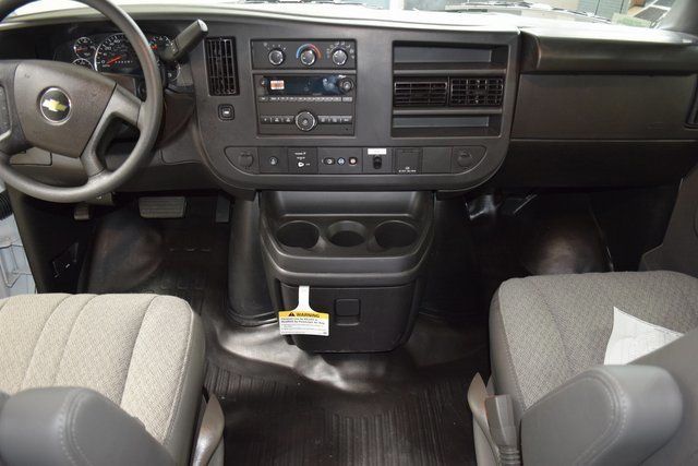 2025 Chevrolet Express Commercial Cutaway 3500 Van 139" - 22868275 - 22