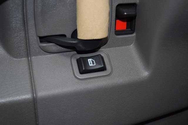 2025 Chevrolet Express Commercial Cutaway 3500 Van 139" - 22868275 - 36