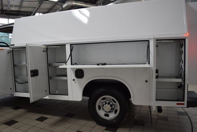 2025 Chevrolet Express Commercial Cutaway 3500 Van 139" - 22868275 - 40