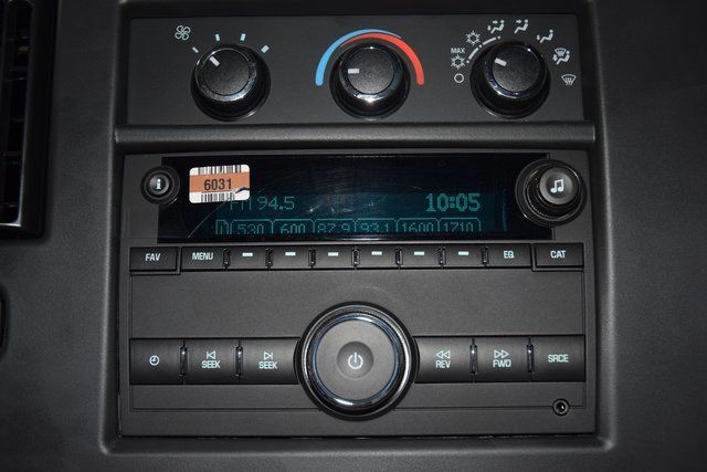 2025 Chevrolet Express Commercial Cutaway 3500 Van 139" - 22881943 - 19