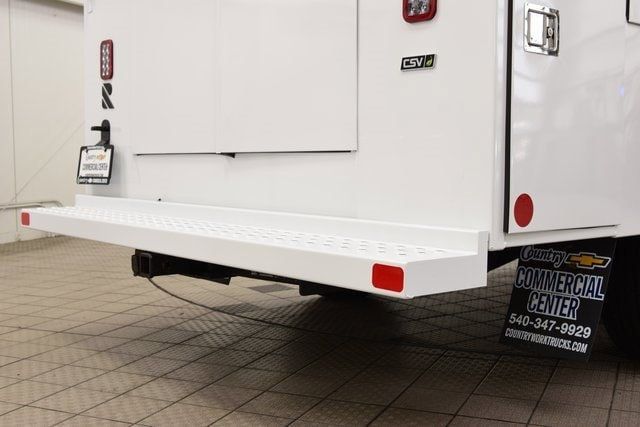 2025 Chevrolet Express Commercial Cutaway 3500 Van 139" - 22884815 - 10