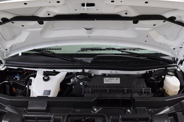 2025 Chevrolet Express Commercial Cutaway 3500 Van 139" - 22884815 - 14