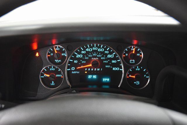 2025 Chevrolet Express Cutaway 3500 Van photo 16