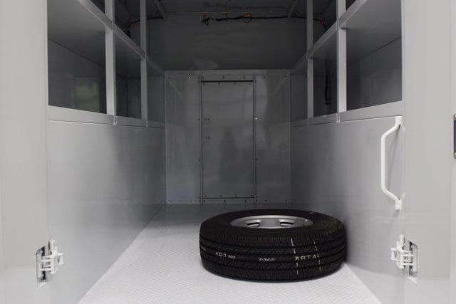 2025 Chevrolet Express Commercial Cutaway 3500 Van 139" - 22917058 - 13