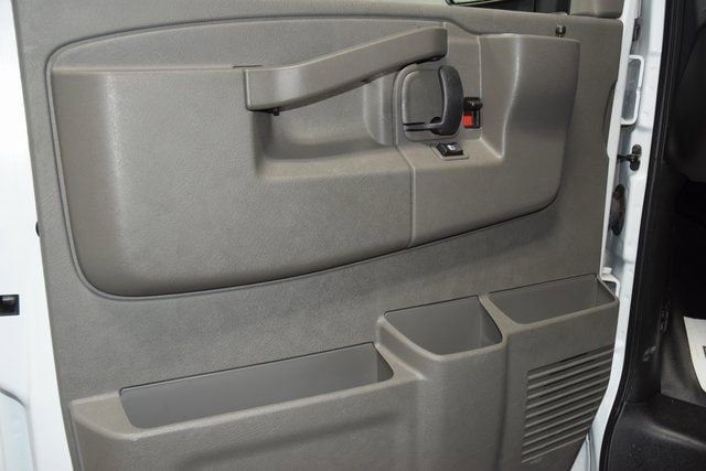 2025 Chevrolet Express Commercial Cutaway 3500 Van 139" - 22917058 - 28