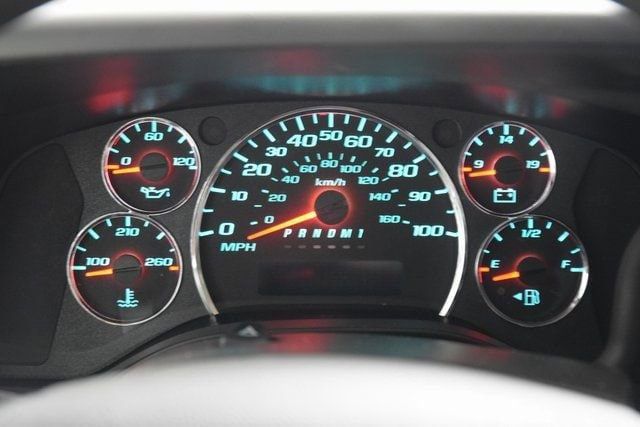 2025 Chevrolet Express Commercial Cutaway 3500 Van 139" - 22917058 - 34