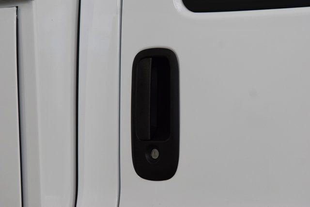 2025 Chevrolet Express Commercial Cutaway 3500 Van 139" - 22917058 - 8