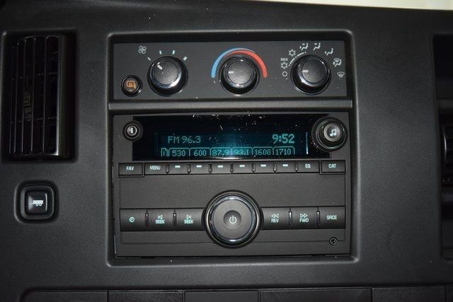 2025 Chevrolet Express Commercial Cutaway 3500 Van 139" - 22920481 - 18