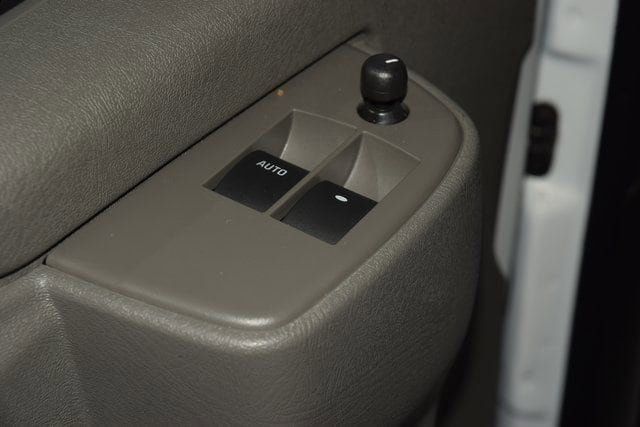 2025 Chevrolet Express Commercial Cutaway 3500 Van 139" - 22920481 - 26