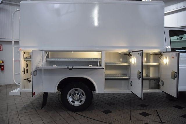 2025 Chevrolet Express Commercial Cutaway 3500 Van 139" - 22920481 - 30