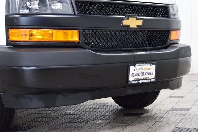 2025 Chevrolet Express Commercial Cutaway 3500 Van 139" - 22920481 - 6