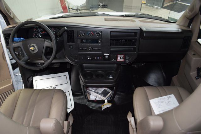 2025 Chevrolet Express Commercial Cutaway 3500 Van 139" - 22995473 - 14