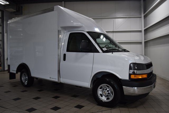 2025 Chevrolet Express Commercial Cutaway 3500 Van 139" - 22995474 - 12