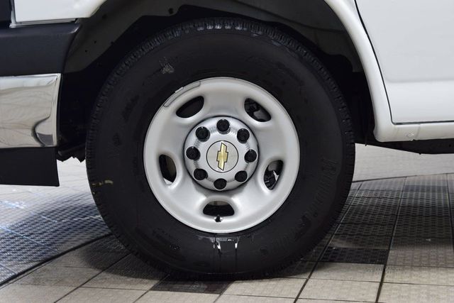 2025 Chevrolet Express Commercial Cutaway 3500 Van 139" - 23012413 - 15