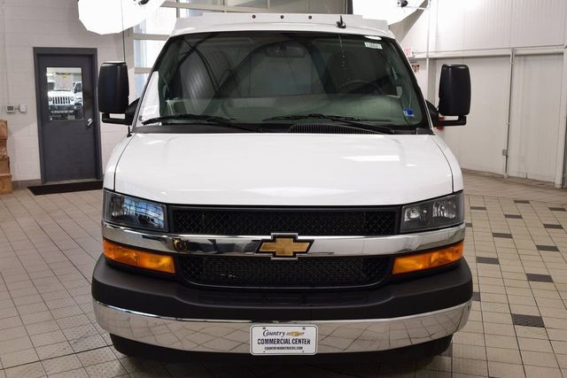 2025 Chevrolet Express Commercial Cutaway 3500 Van 139" - 23012413 - 1