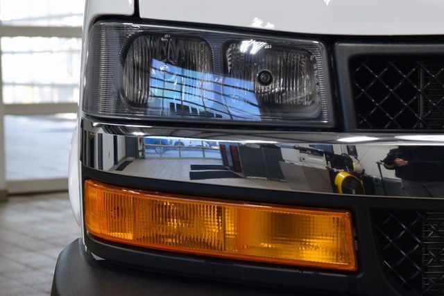 2025 Chevrolet Express Commercial Cutaway 3500 Van 139" - 23012413 - 5