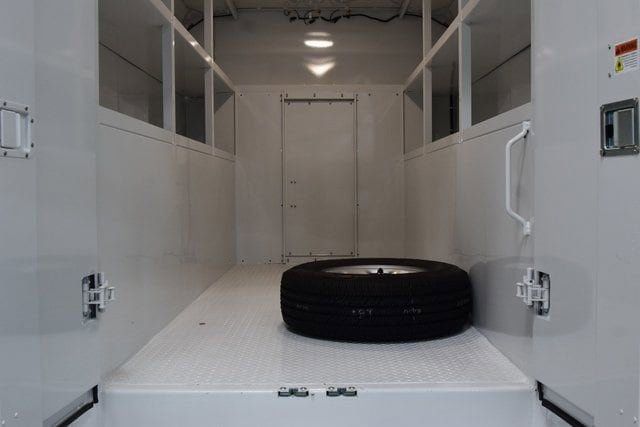 2025 Chevrolet Express Commercial Cutaway 3500 Van 139" - 23012419 - 13