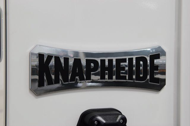 2025 Chevrolet Express Commercial Cutaway 3500 Van 139" - 23044792 - 13