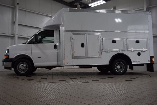 2025 Chevrolet Express Commercial Cutaway 3500 Van 159" - 22868269 - 3